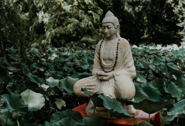 buddha statue
