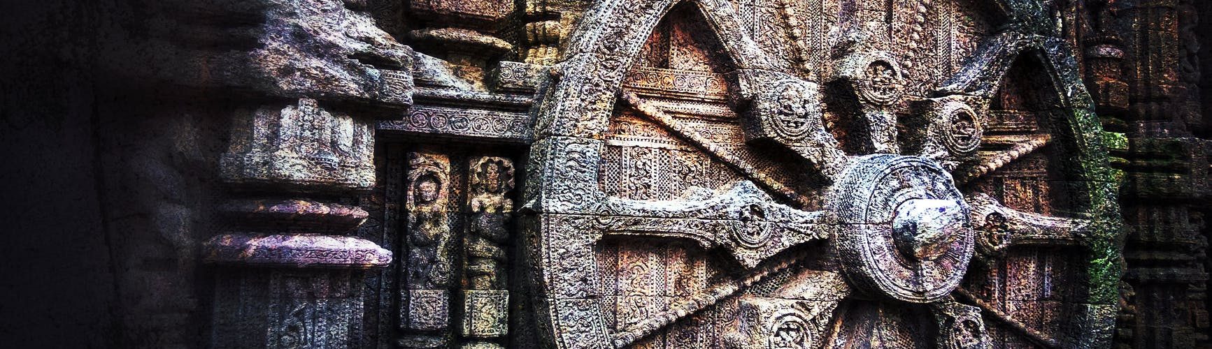 brown carriage wheel