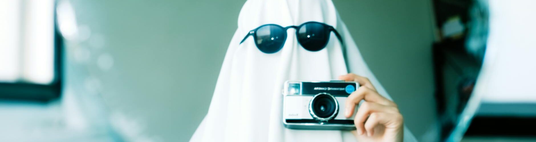 ghost taking pictures in mirror
